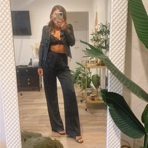 Abercrombie & Fitch satin black trousers. Worn once! Size small long